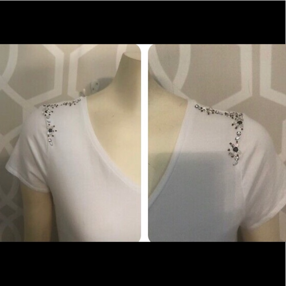 Ann Taylor | Beaded shoulder Top Size Medium - Picture 5 of 9